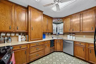 12021 7th 1/2 St, Santa Fe, TX 77510 - Photo 25