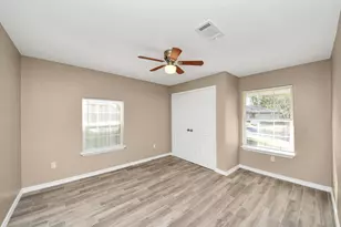 5959 Belmark St, Houston, TX 77033 - Photo 29