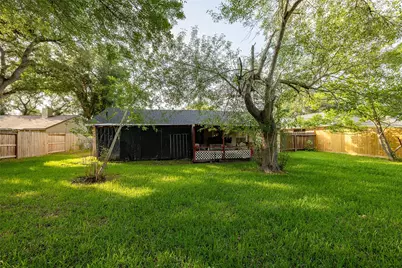 2427 Fairgreen Drive, Missouri City, TX 77489 - Photo 11