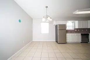 10919 Skybird Dr, Houston, TX 77064 - Photo 7