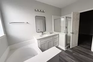 16328 Mellow Oaks Ln Ln, Sugar Land, TX 77498 - Photo 17