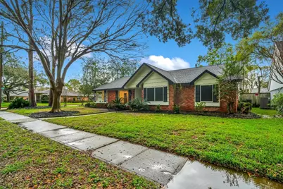 5923 Rutherglenn Drive, Houston, TX 77096 - Photo 3