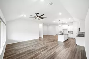 19218 Jenny Creek Ct, Tomball, TX 77377 - Photo 11