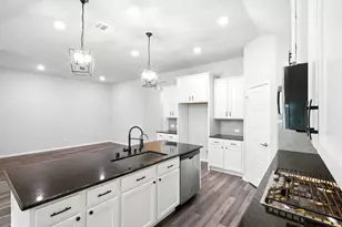 19218 Jenny Creek Ct, Tomball, TX 77377 - Photo 15