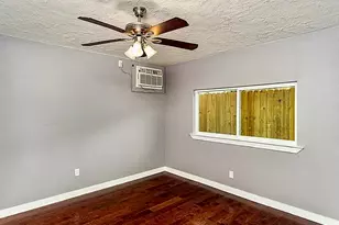 6707 Avenue C, Houston, TX 77011 - Photo 17