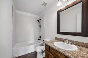 6106 Settlers Lake Cir E, Katy, TX 77449 - Photo 15