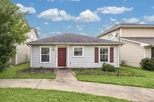 6106 Settlers Lake Cir E, Katy, TX 77449 - Photo 1