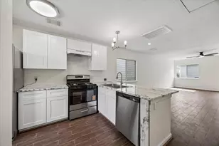 6106 Settlers Lake Cir E, Katy, TX 77449 - Photo 5