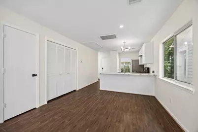 6106 Settlers Lake Circle E, Katy, TX 77449 - Photo 13