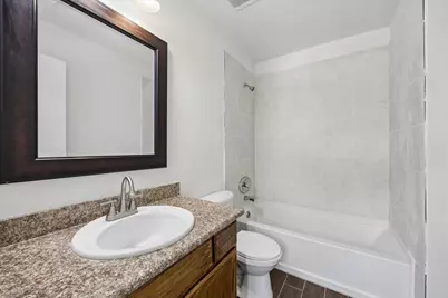 6106 Settlers Lake Circle E, Katy, TX 77449 - Photo 17