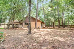 19 Tremont Woods Ct, The Woodlands, TX 77381 - Photo 43