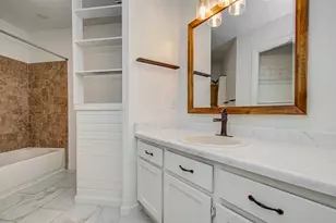 19 Tremont Woods Ct, The Woodlands, TX 77381 - Photo 29