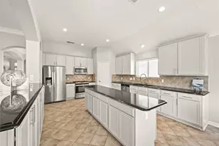 1330 Leigh Gdns Dr, Sugar Land, TX 77479 - Photo 19