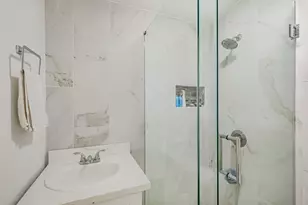 8611 Flower Path St, Houston, TX 77044 - Photo 17