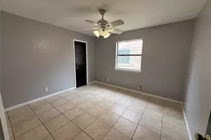 11611 Stone Bridge Dr, Houston, TX 77064 - Photo 17