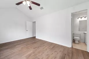 3411 E Heatherock Cir, Sugar Land, TX 77479 - Photo 19