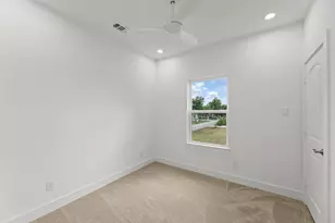 1475 Ferguson Way, Houston, TX 77088 - Photo 23