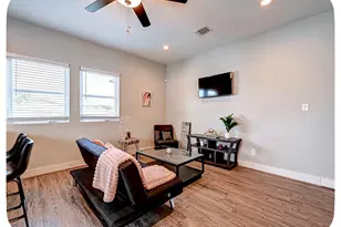3241 Dixie Dr, Houston, TX 77021 - Photo 5