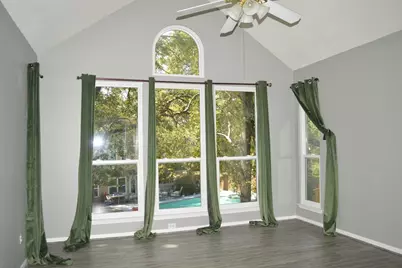 43 Glade Bank Place, The Woodlands, TX 77382 - Photo 15