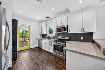 711 Walton Street, Houston, TX 77009 - Photo 31