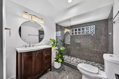 711 Walton Street, Houston, TX 77009 - Photo 21