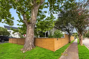 711 Walton St, Houston, TX 77009 - Photo 23