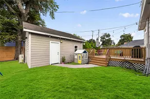711 Walton St, Houston, TX 77009 - Photo 37