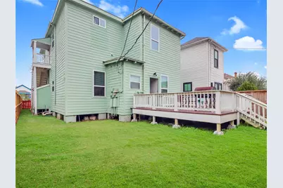 1919 Avenue O #1, Galveston, TX 77550 - Photo 11