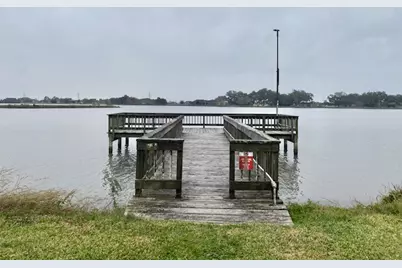 218 Cattle Drive Trail, Angleton, TX 77515 - Photo 17
