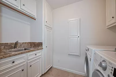 2938 Lake View Drive, Missouri City, TX 77459 - Photo 23