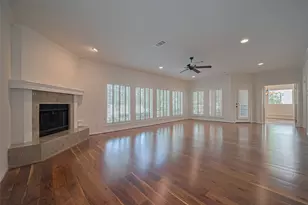 2938 Lakeview Dr, Missouri City, TX 77459 - Photo 9