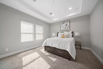 8322 Curry Road, Houston, TX 77093 - Photo 11