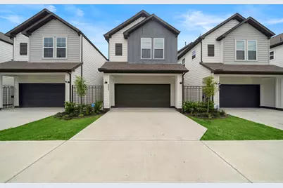 8322 Curry Road, Houston, TX 77093 - Photo 1