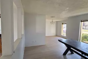 2923 Edgewood Dr, Sugar Land, TX 77479 - Photo 3