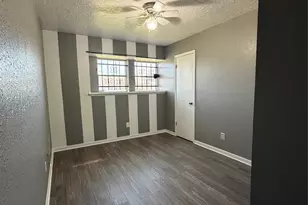 422 Breeze Park Dr, Houston, TX 77015 - Photo 21