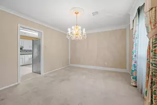 14302 Apple Tree Rd, Houston, TX 77079 - Photo 9