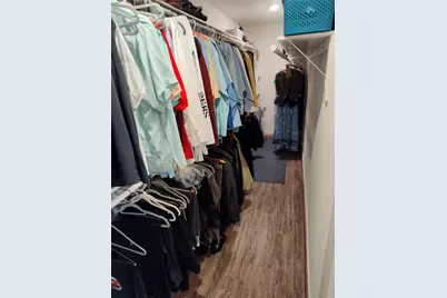 202 E Forest Avenue, Shoreacres, TX 77571 - Photo 15