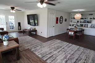 202 E Forest Ave, Shoreacres, TX 77571 - Photo 17