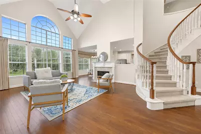 6326 Wagner Way, Sugar Land, TX 77479 - Photo 11