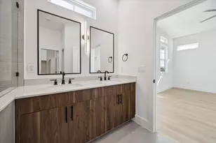 754 Curtin St, Houston, TX 77018 - Photo 21