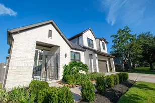 98 Dorado Dr, Friendswood, TX 77546 - Photo 43