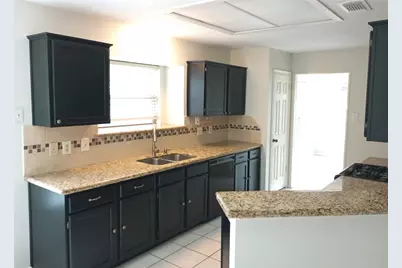16355 Flint Run Way, Sugar Land, TX 77498 - Photo 17