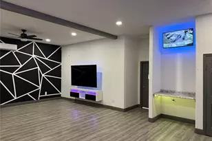 8417 Los Robles Ave, Alvin, TX 77511 - Photo 31