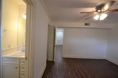 2414 Morse Street #3, Houston, TX 77019 - Photo 9