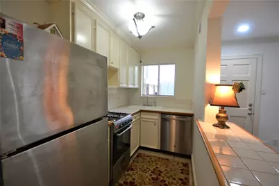 2414 Morse Street #3, Houston, TX 77019 - Photo 5