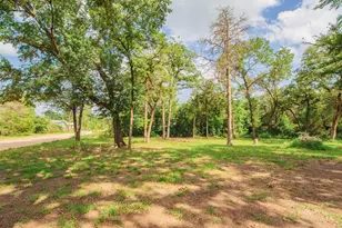 869 Yaupon Dr, Caldwell, TX 77836 - Photo 25