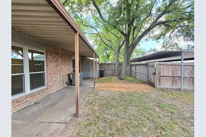 11805 Southlake Drive, Houston, TX 77077 - Photo 17