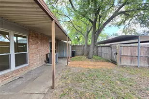 11805 Southlake Dr, Houston, TX 77077 - Photo 17