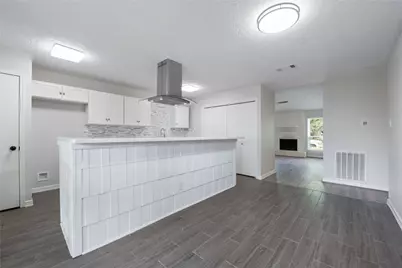 11805 Southlake Drive, Houston, TX 77077 - Photo 5