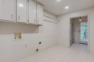 6960 Blarney St, Beaumont, TX 77706 - Photo 15